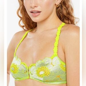 Savage x Fenty Perfect Poppy Lace Bralette Seashell Blue NWT